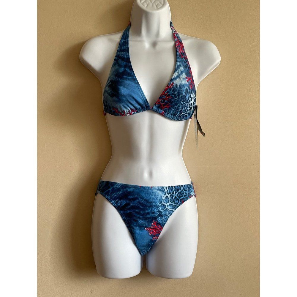 - Cyn & Luca bikini‎